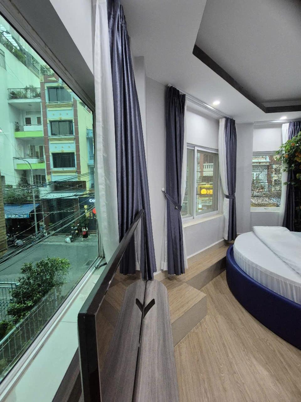 Apec Bnb Hotel Хошимин Екстериор снимка