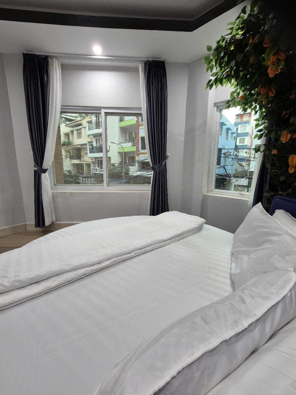 Apec Bnb Hotel Хошимин Екстериор снимка
