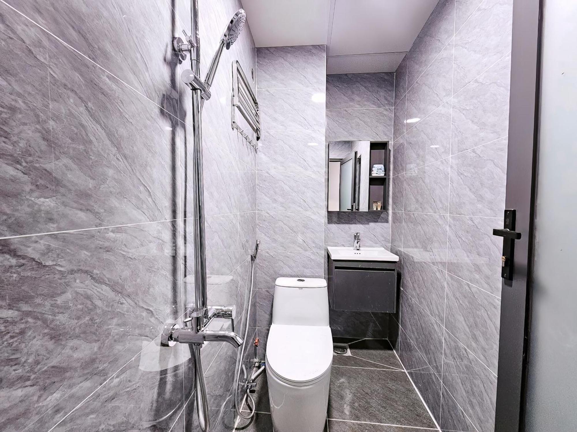 Apec Bnb Hotel Хошимин Екстериор снимка